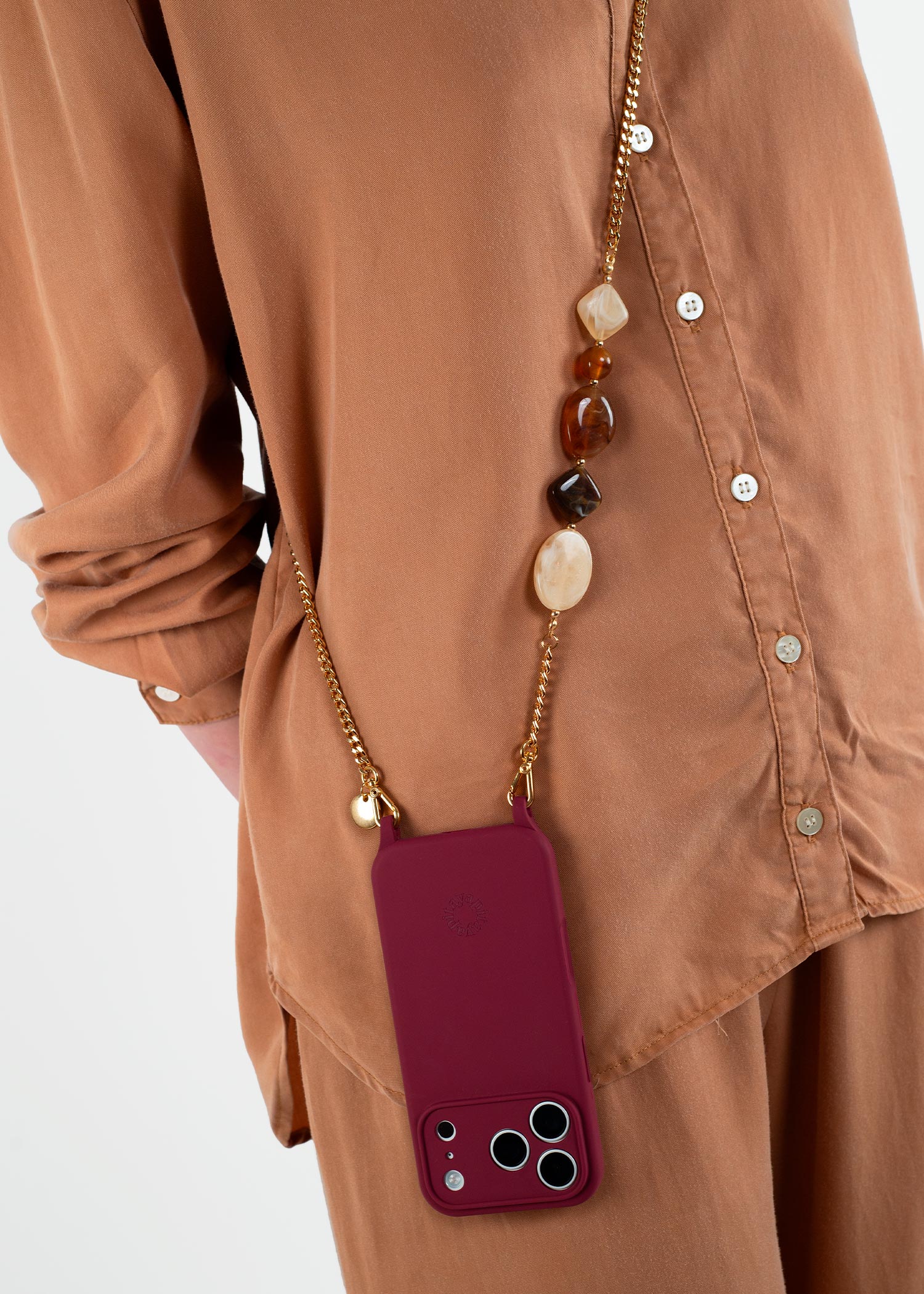 Alça Corrente Dourada Isa + Case para iPhone – Aya Pitaya